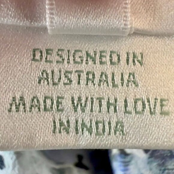 Camilla Mini Dress with Long Overlay Silk Crystal Embellished Size XS Hush Hush - Picture 12 of 16